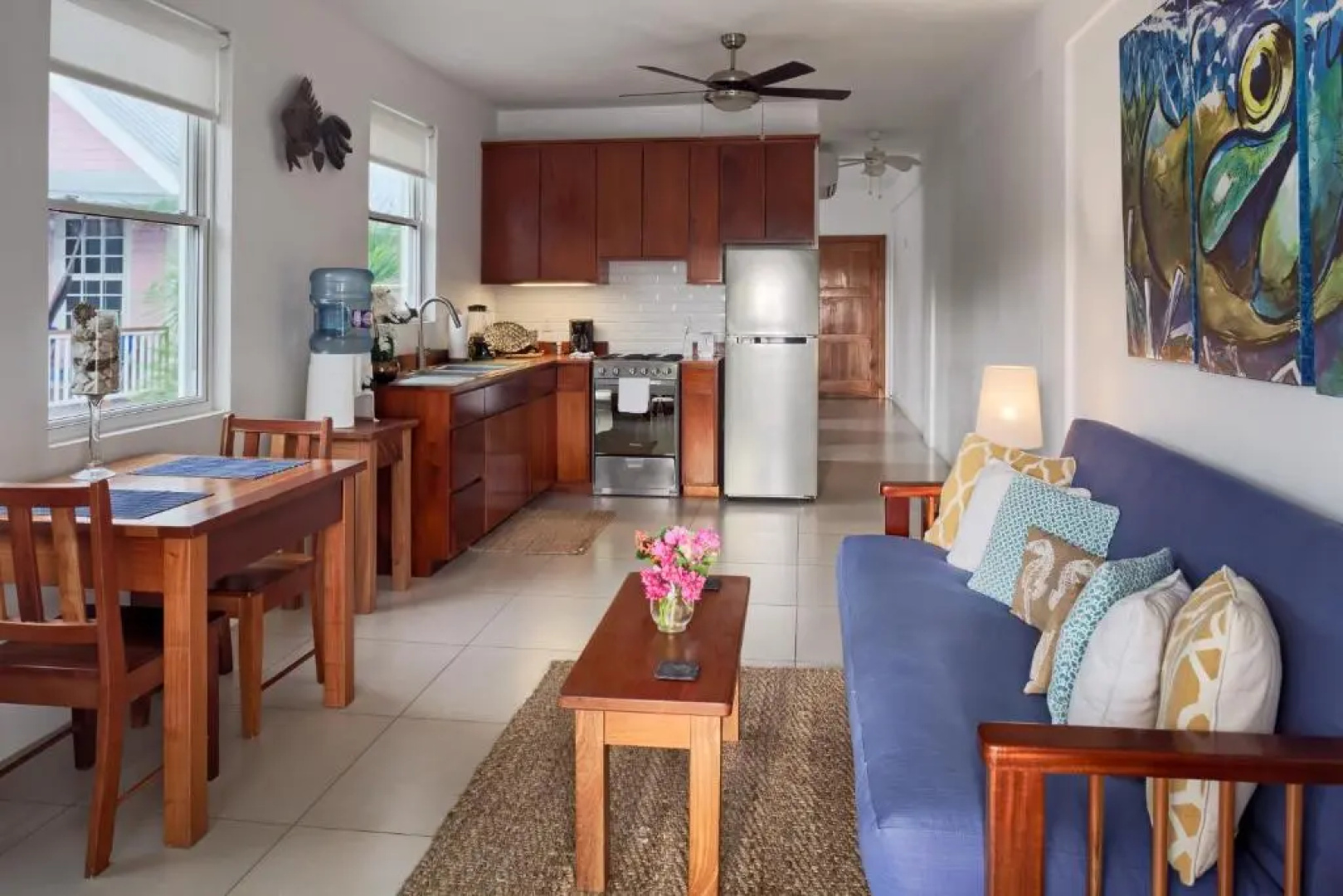 Weezie's Ocean Front Hotel and Garden Cottages