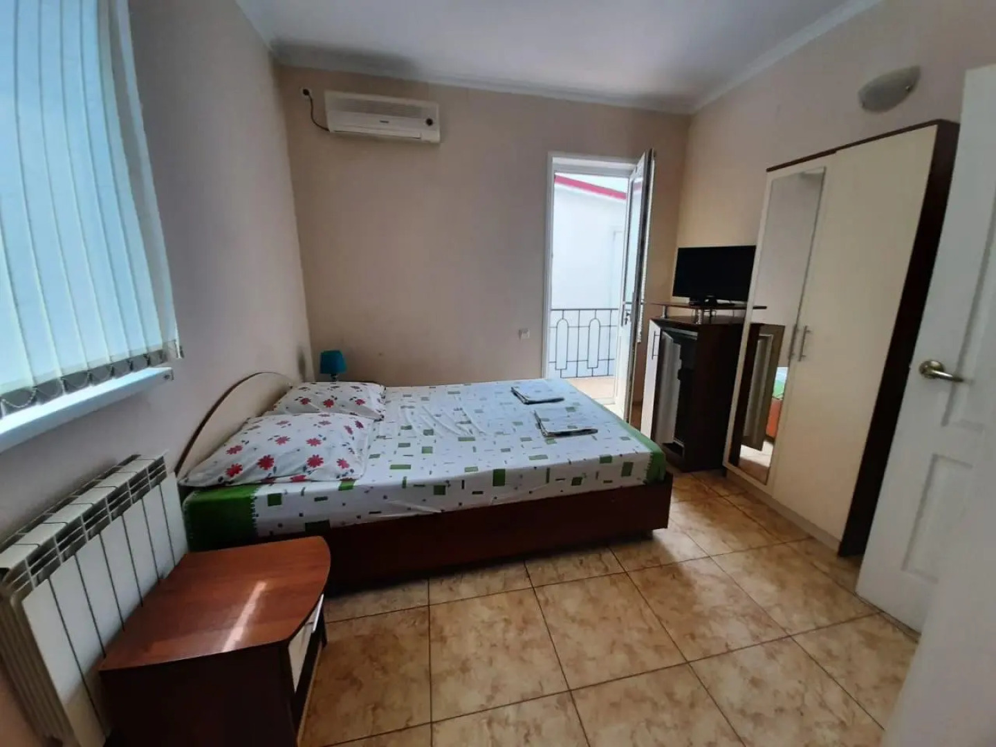 Елена (Геленджик)