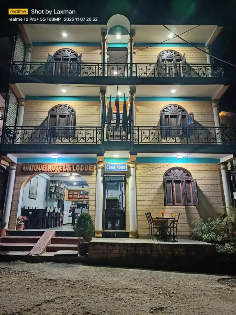 Unique Hotel And Lodge