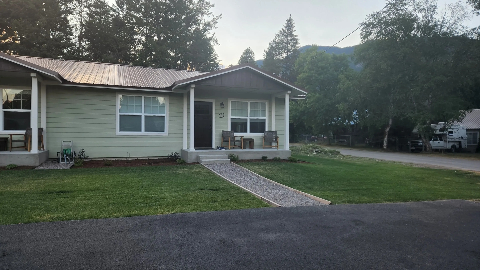 Beargrass Lodging and RV Resort