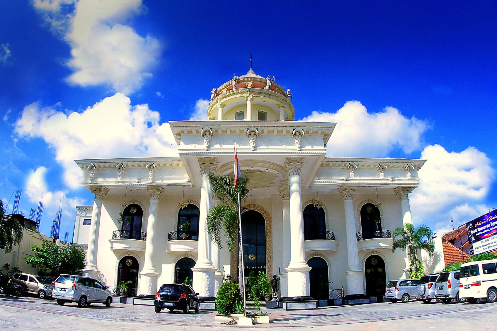 The GRAND PALACE Hotel - YOGYAKARTA