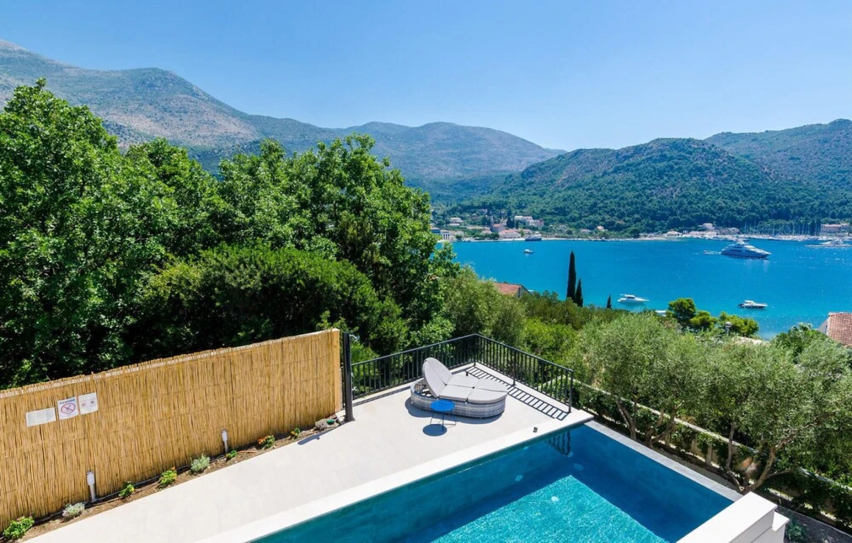 Awesome Home in Slano With Wifi and 5 Bedrooms