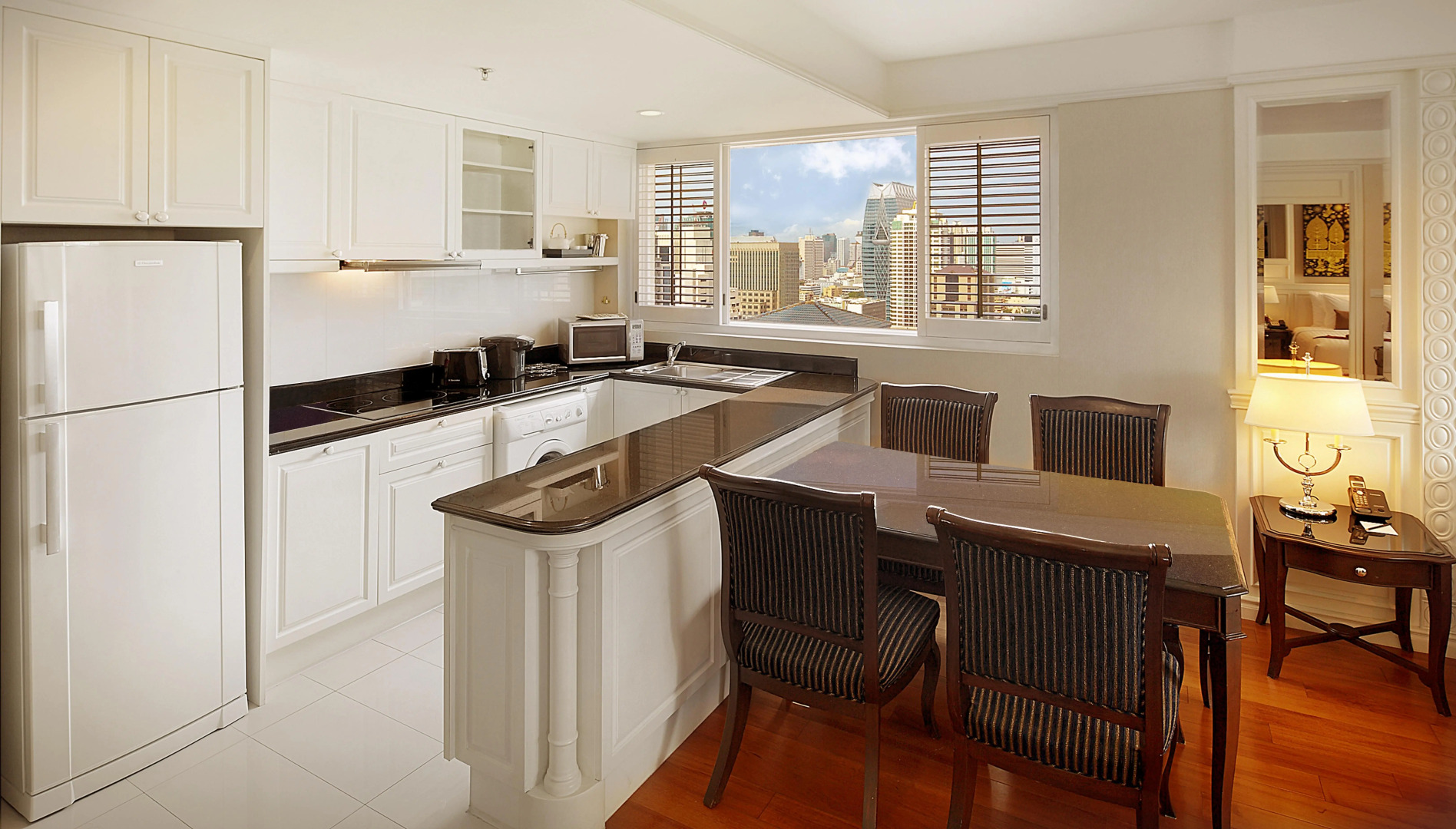 Отель Grande Centre Point Ratchadamri