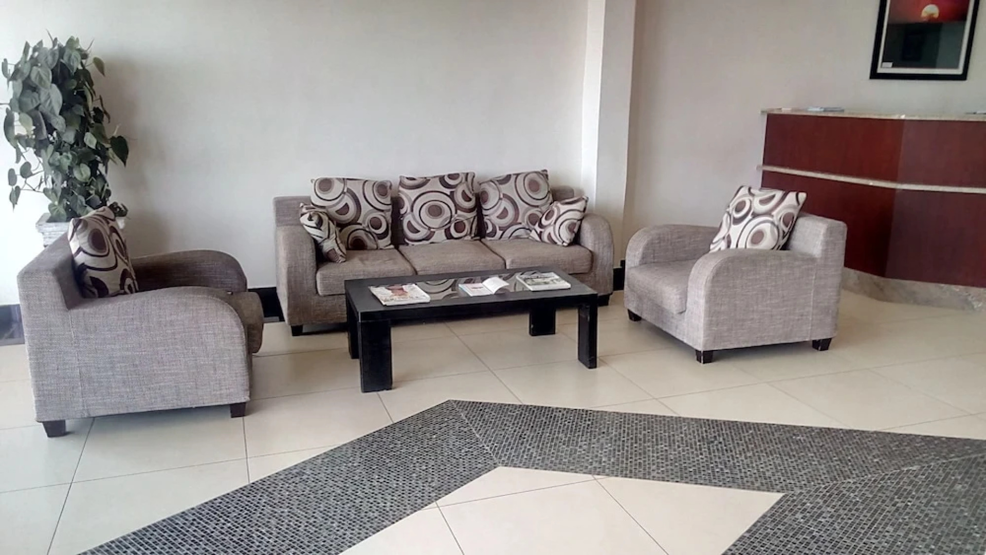 Thakadu Hotel, Casino & Conference Centre