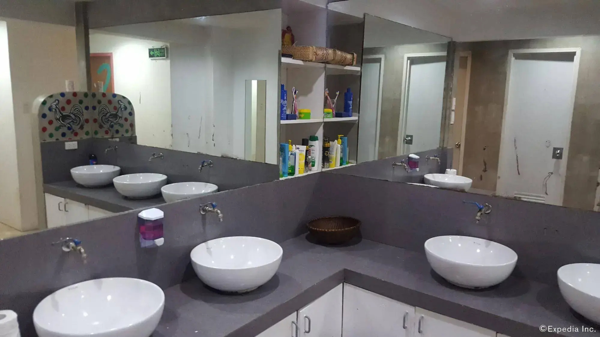 MNL Boutique Hostel Makati