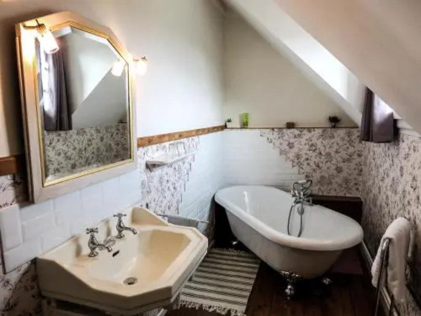 La Passerelle des Corton B&B