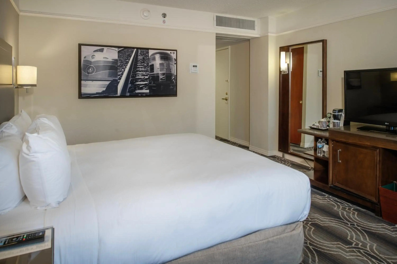 St. Louis Union Station Hotel, Curio Collection by Hilton