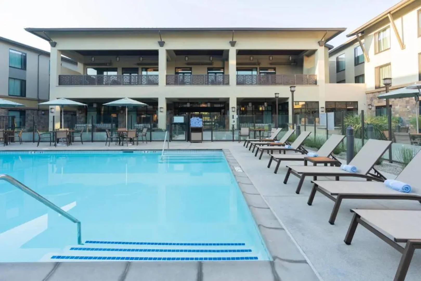 Courtyard by Marriott Thousand Oaks Agoura Hills