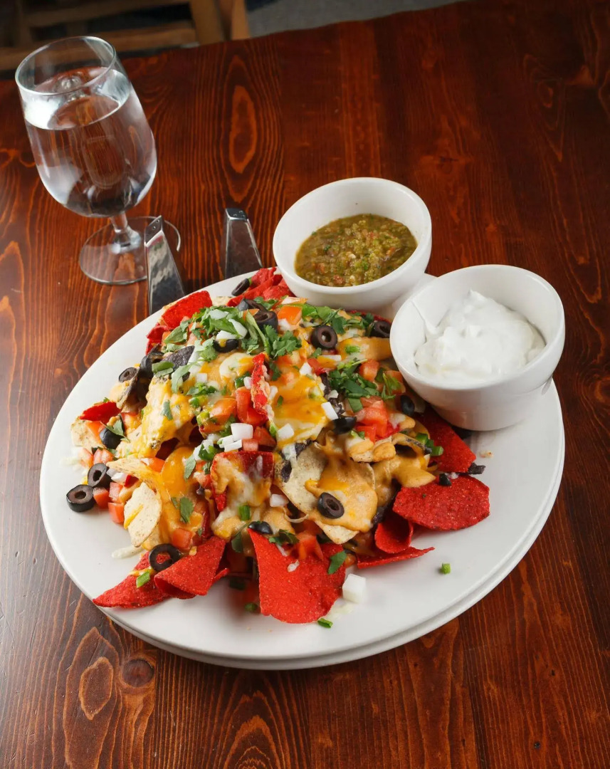 Headwaters Lodge & Cabins at Flagg Ranch