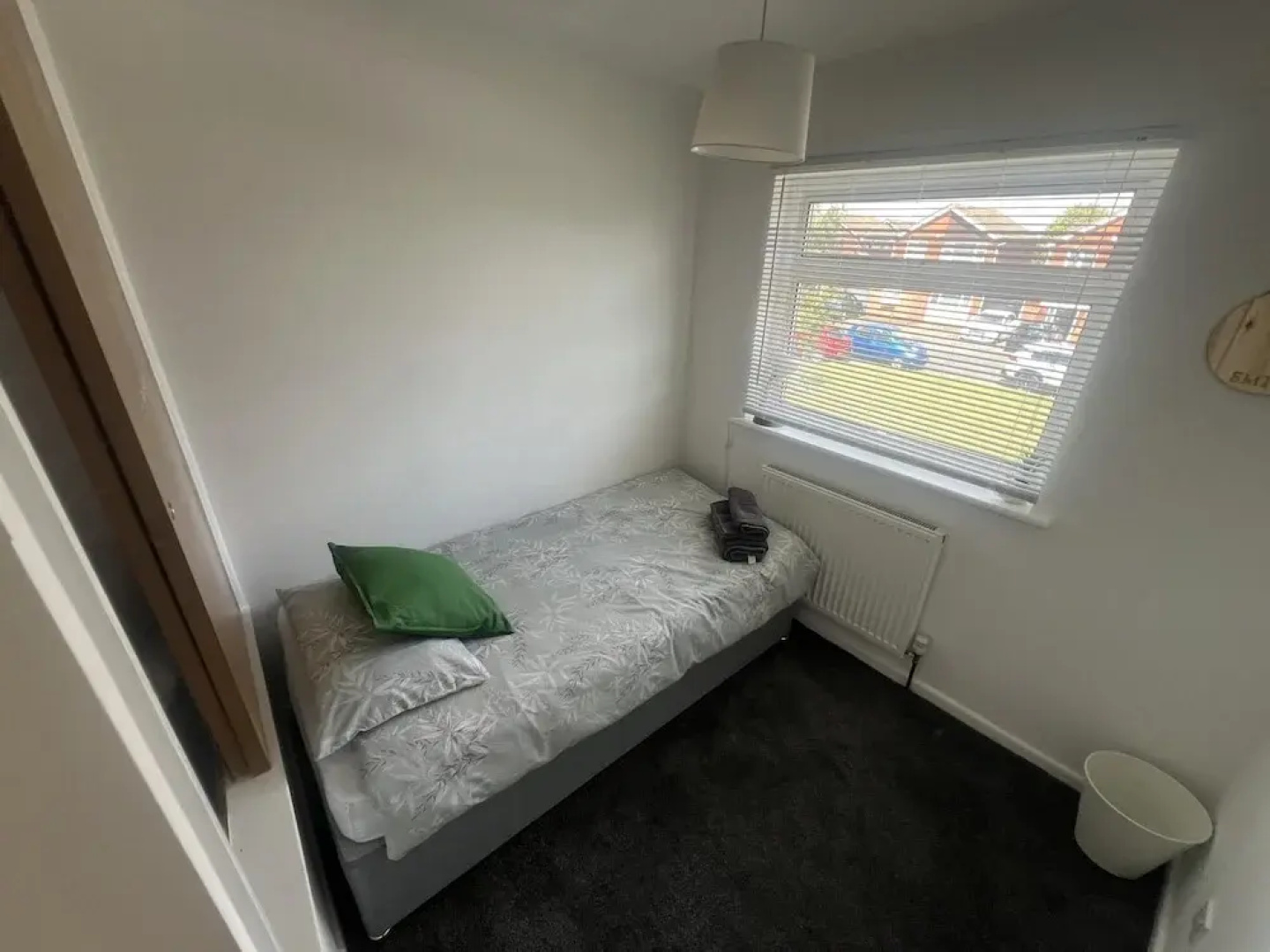 Buzzard Bliss Beautiful 3-bed Home With Parking