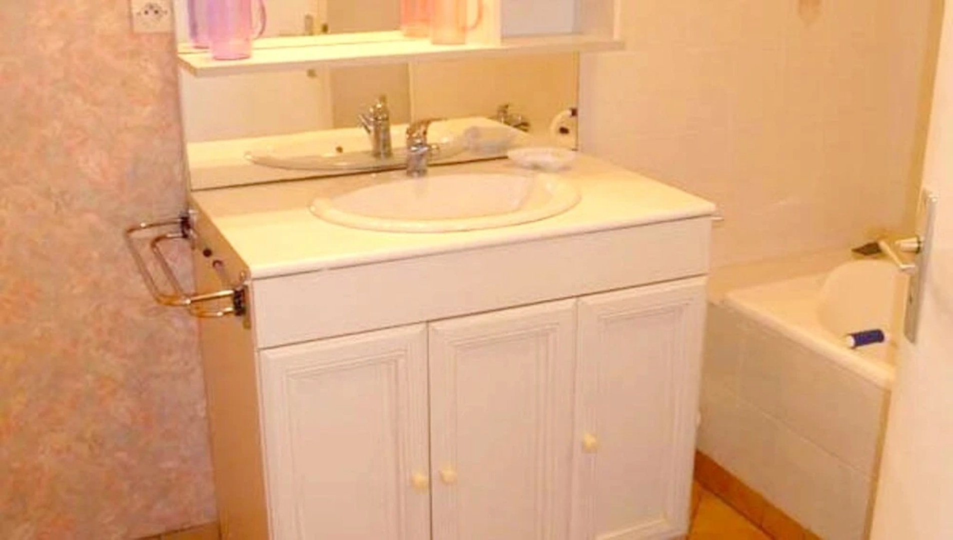 House With 2 Bedrooms in Plougonvelin, With Wonderful sea View, Enclos