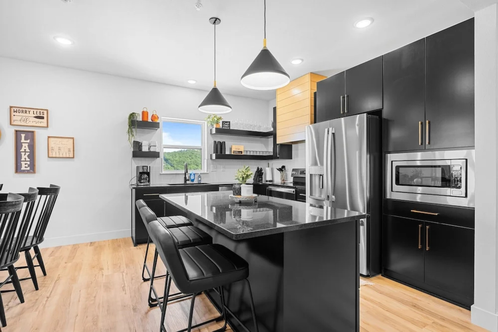 Windswept Cove 7 Bedroom Home by RedAwning