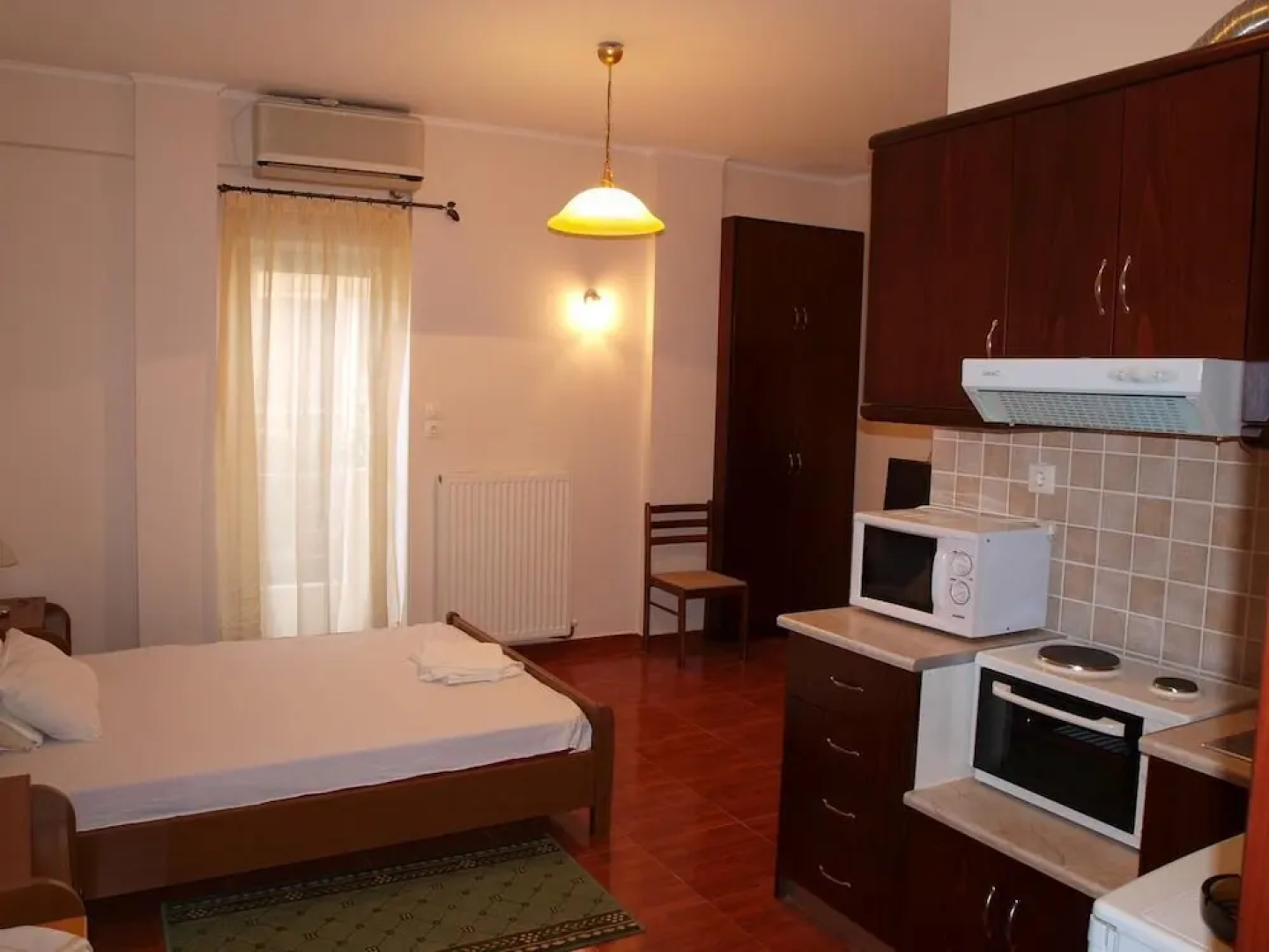 Hotel Pyrgos