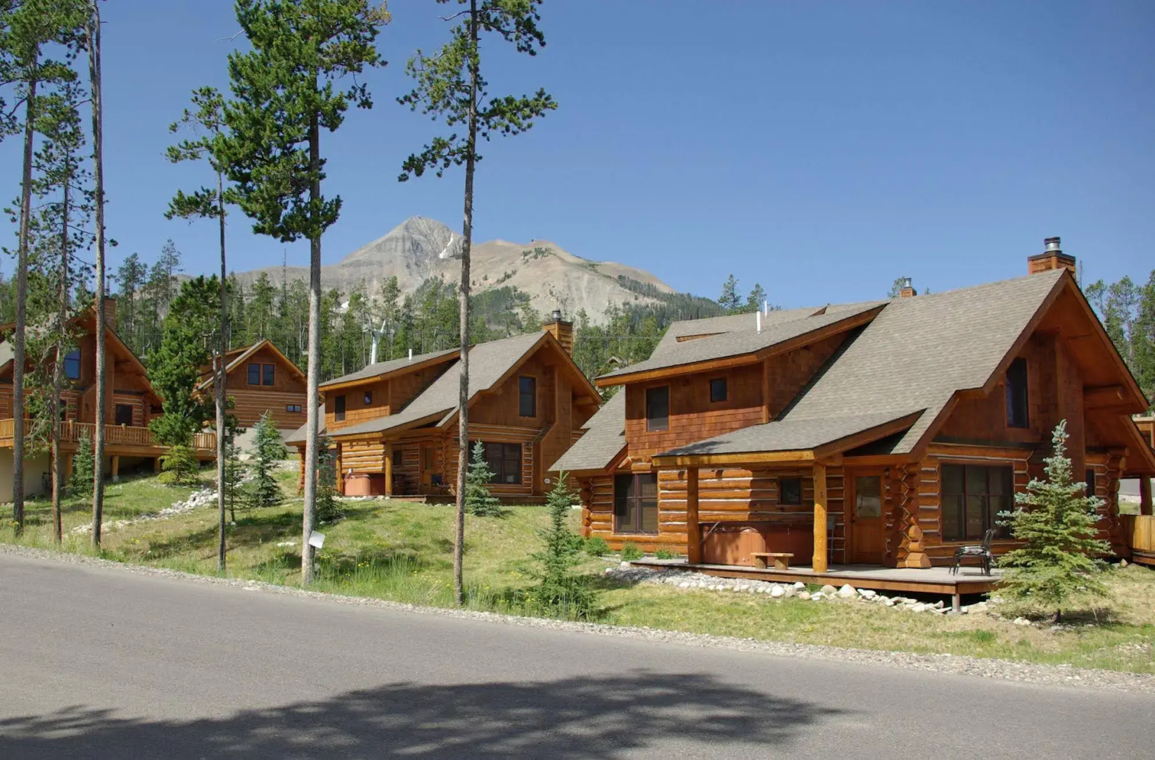 Powder Ridge Cabins at Big Sky Resort
