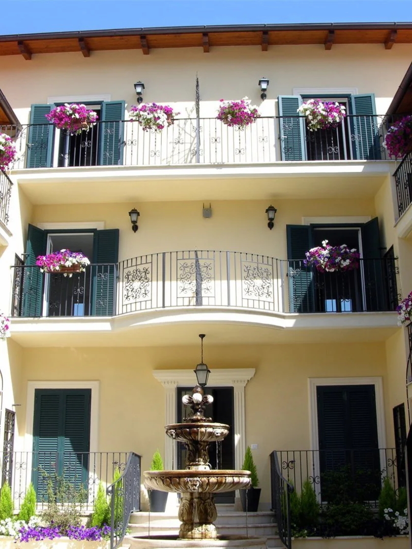 Aurelia Vatican Apartments