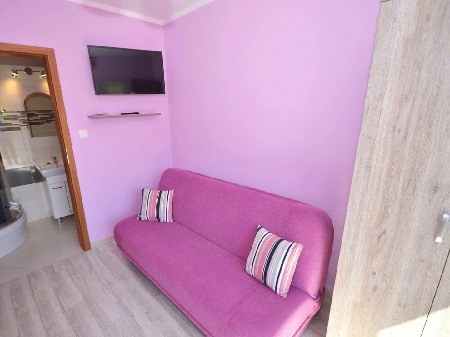 Vibrant Holiday Home in Czewienne With Barbeque