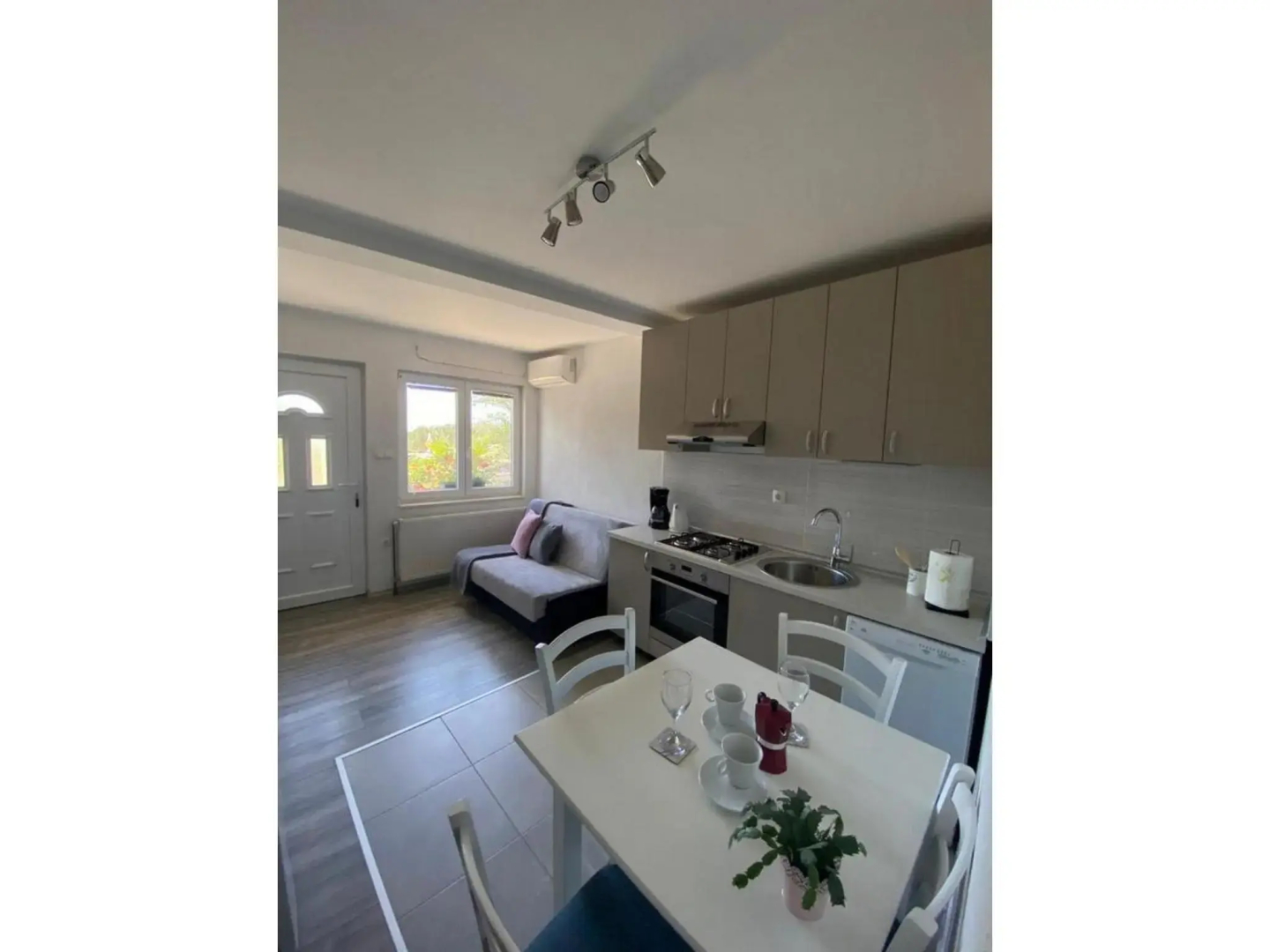 Apartment Ante
