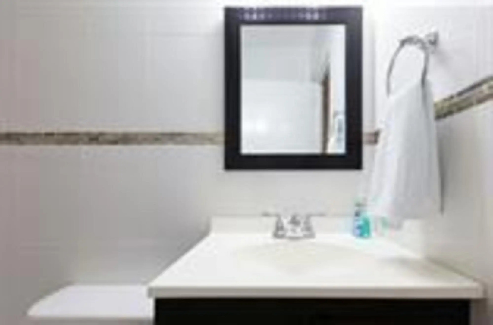 Chelsea Manor Apartments