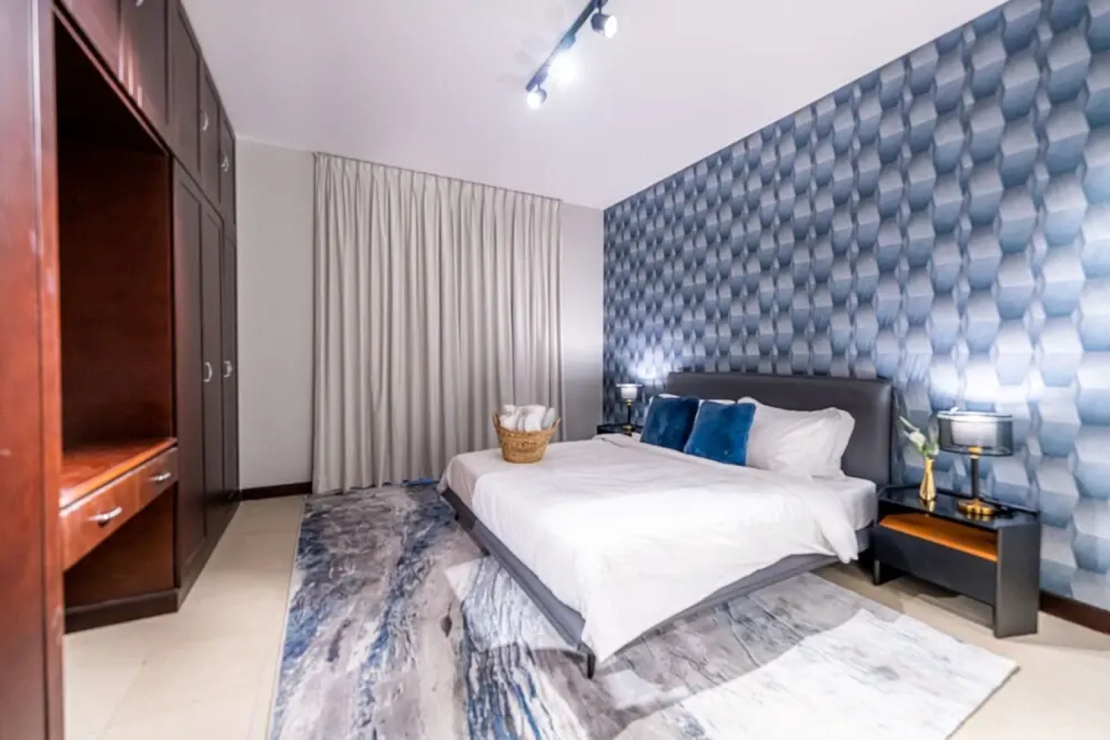 Mabaat - Marina 1 - 251