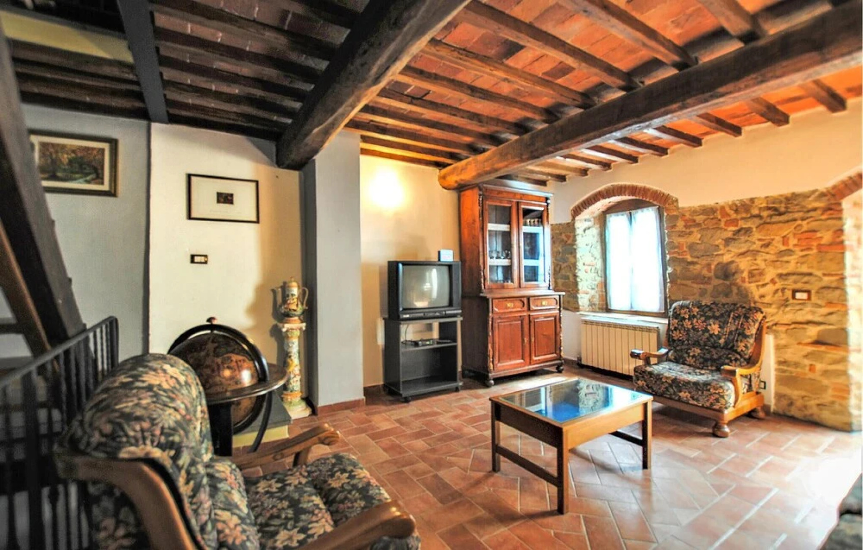 Stunning Home in Marliana With Wifi, 2 Bedrooms and Outdoor Swimming Pool