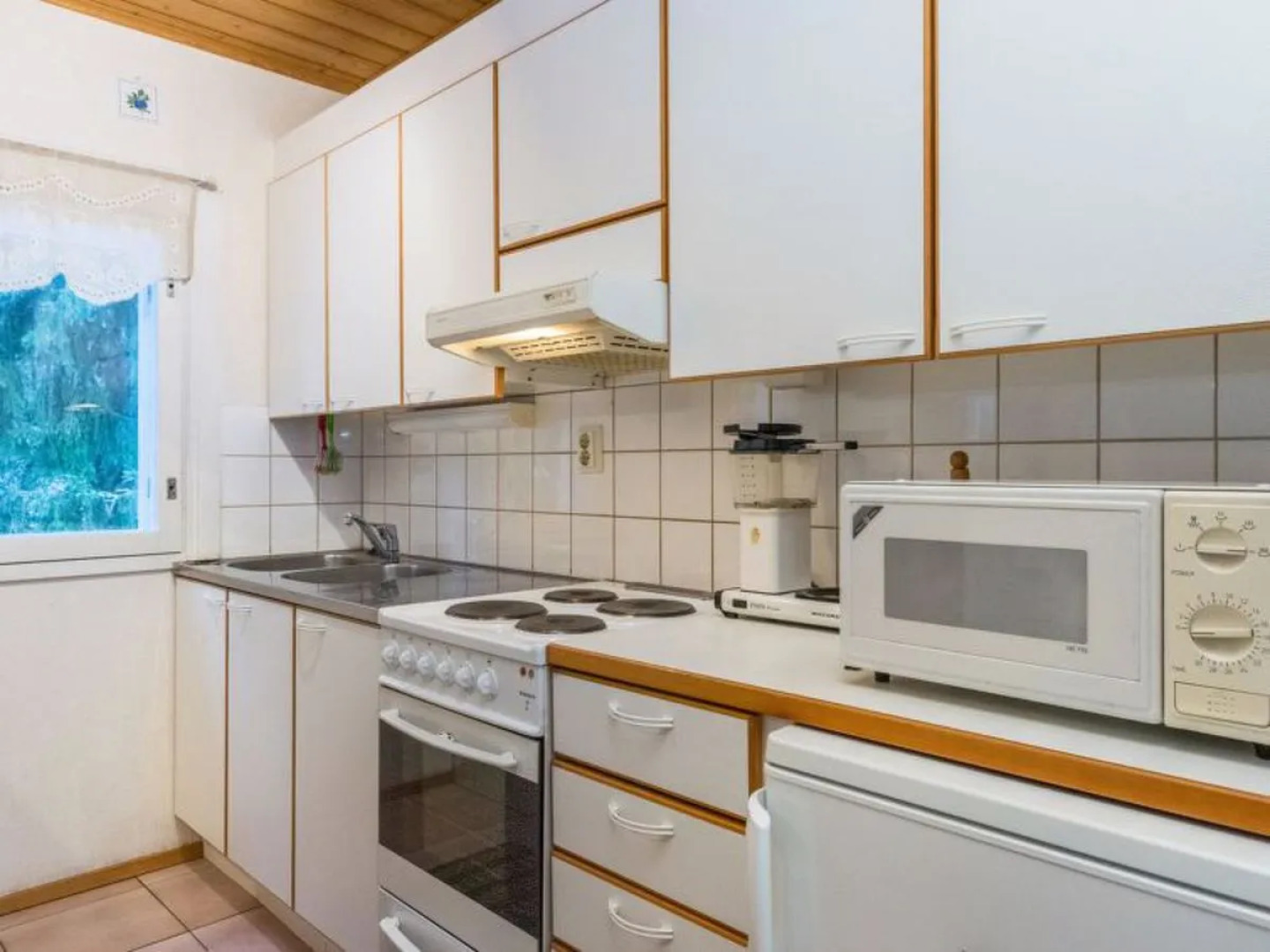 Holiday Home Mäkimökki