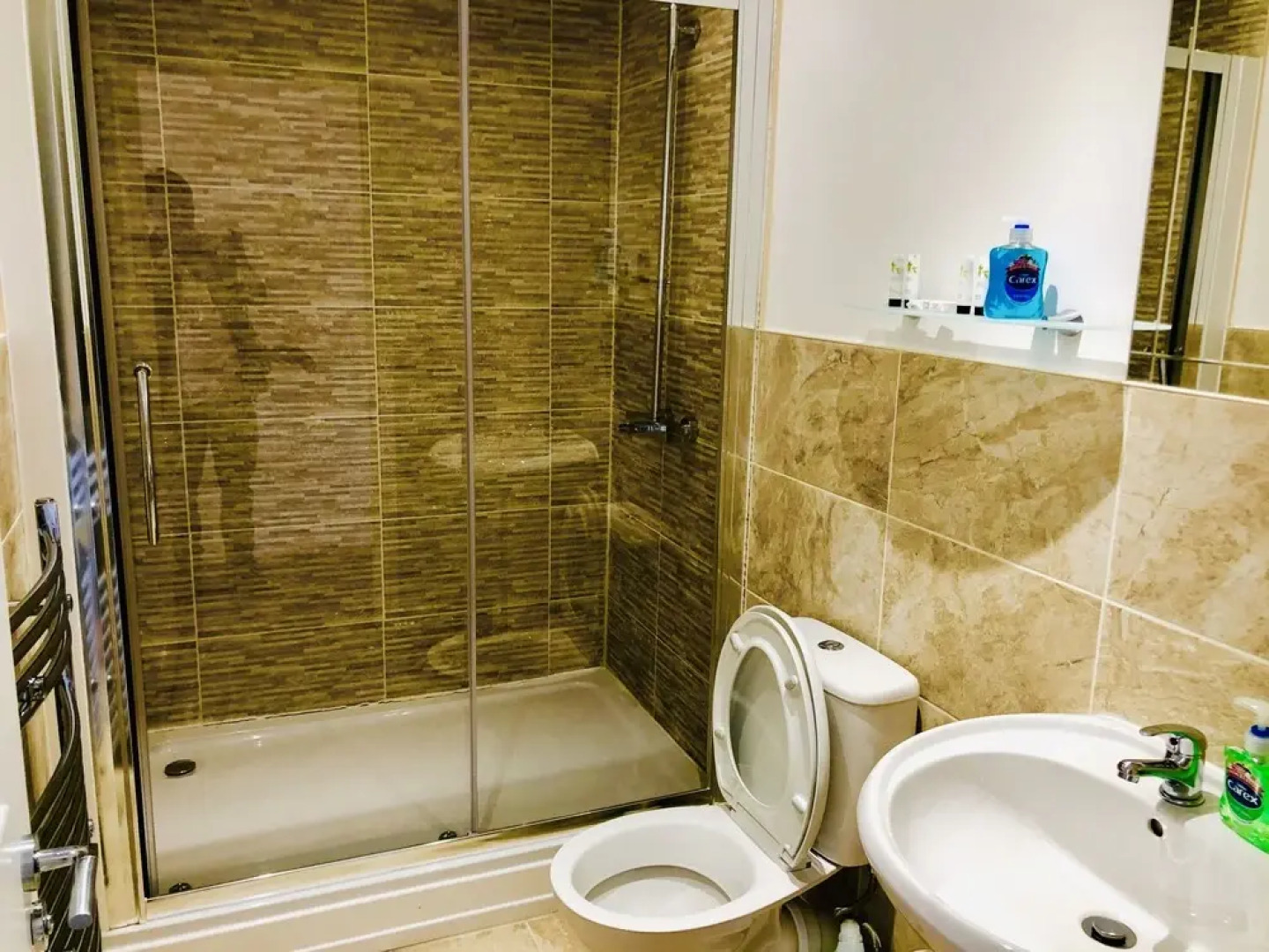 Everest Apartments Aldershot by SAZ Living