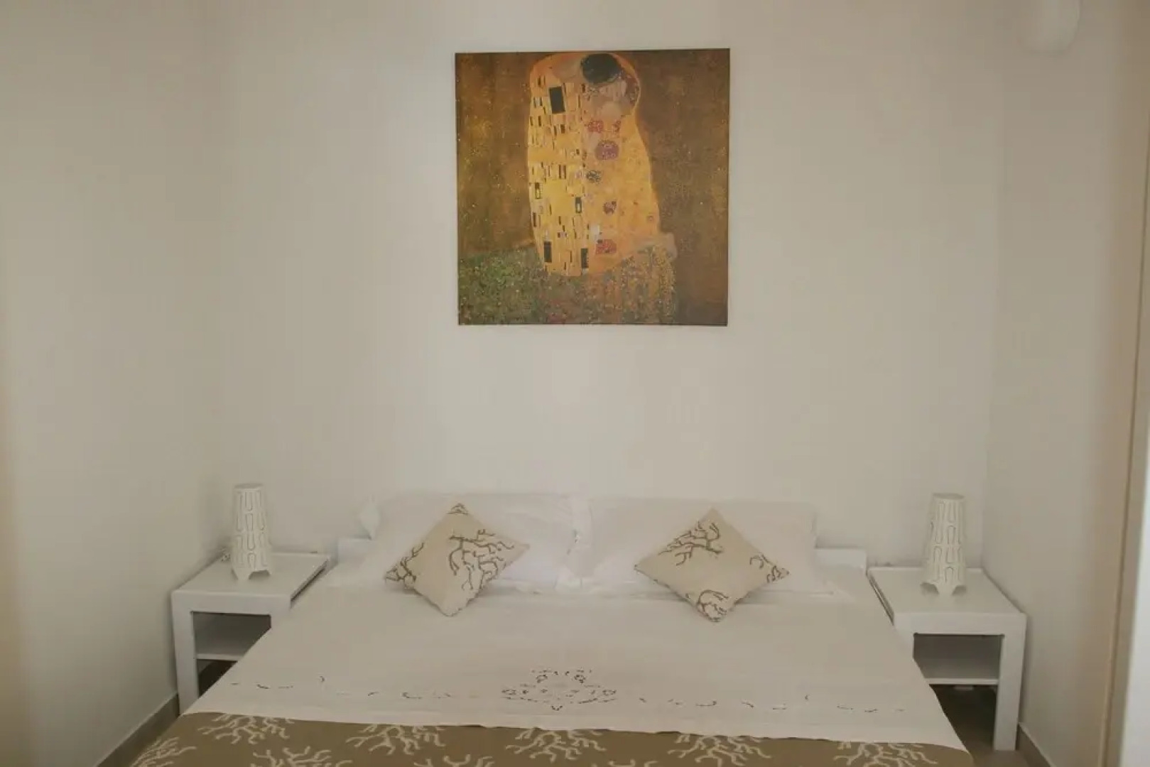 Robert - 5m From the sea - A1