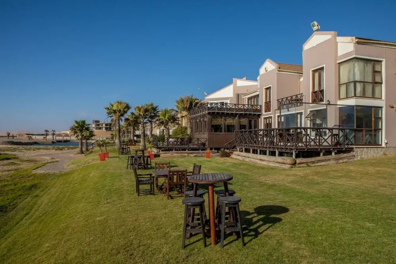 Protea Hotel Burning Shore