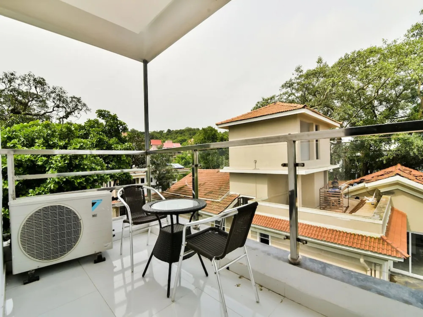 OYO 14676 Flagship Baga Alchemy Creek