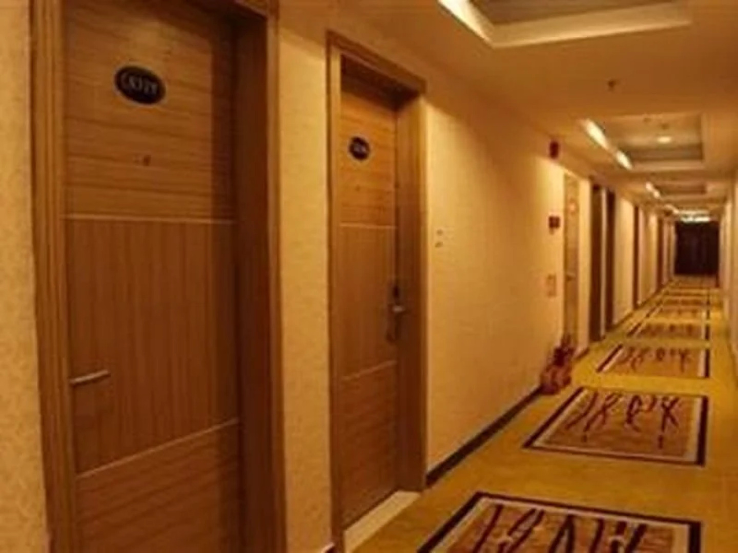 Li Wan Hotel Guangzhou Airport Branch