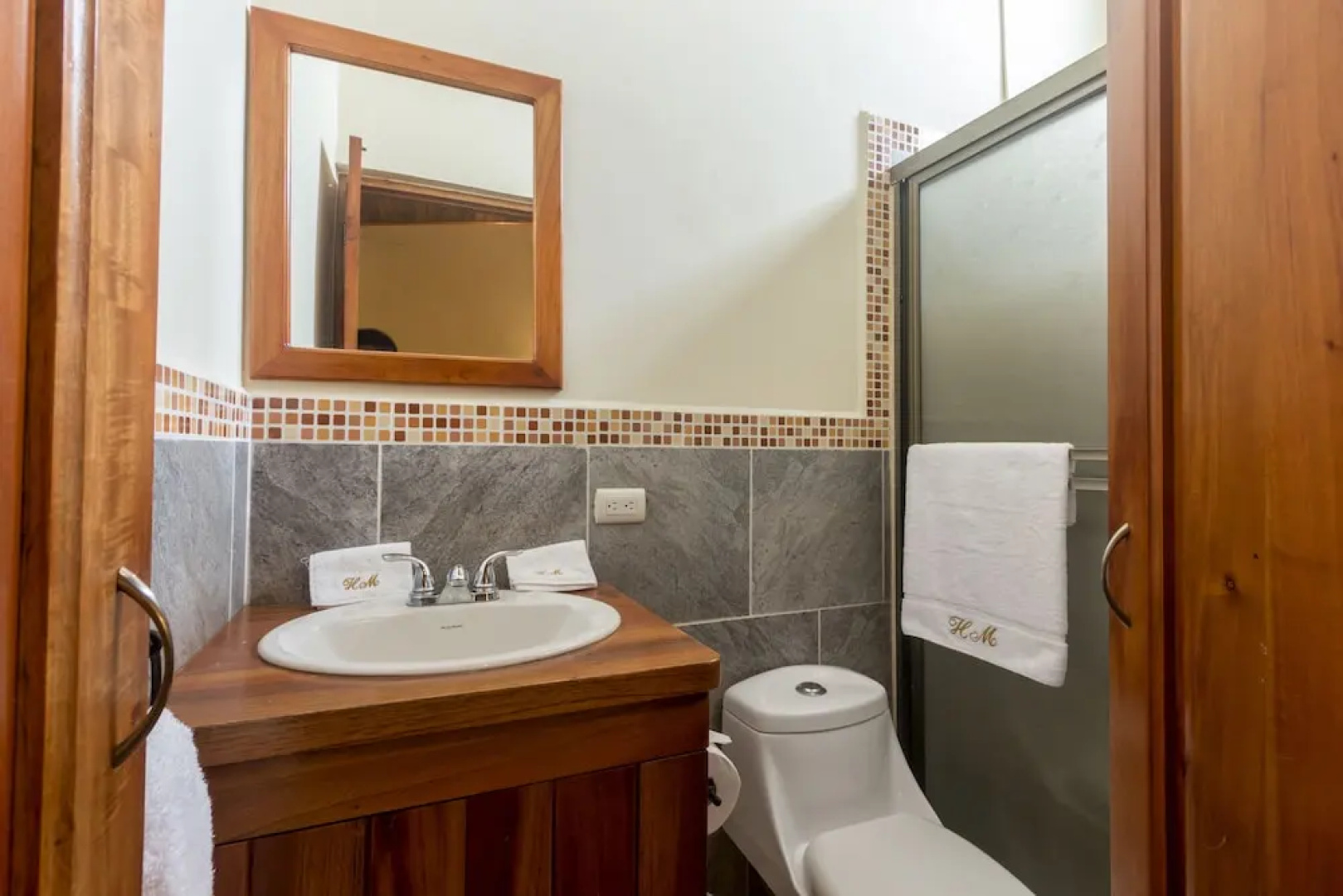 Hotel Mirna