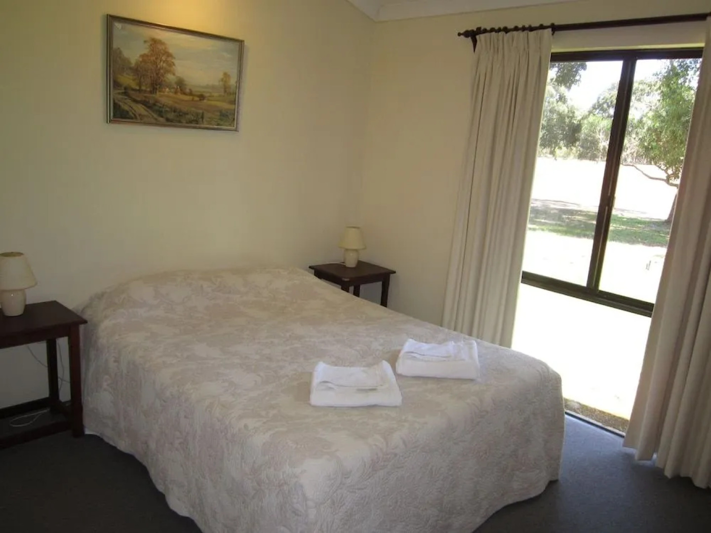 Marri Lodge & Cottages