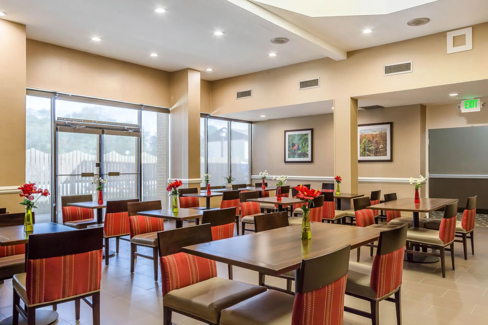 Comfort Inn & Suites Aberdeen near APG