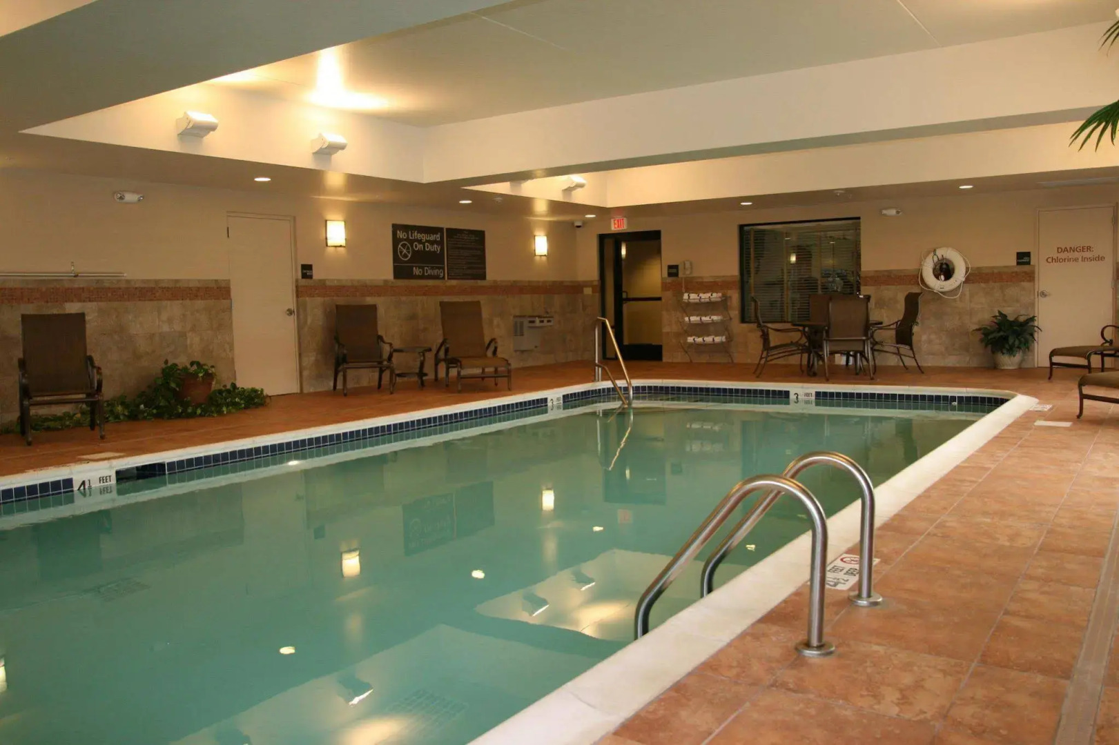 Hampton Inn & Suites Albany Airport