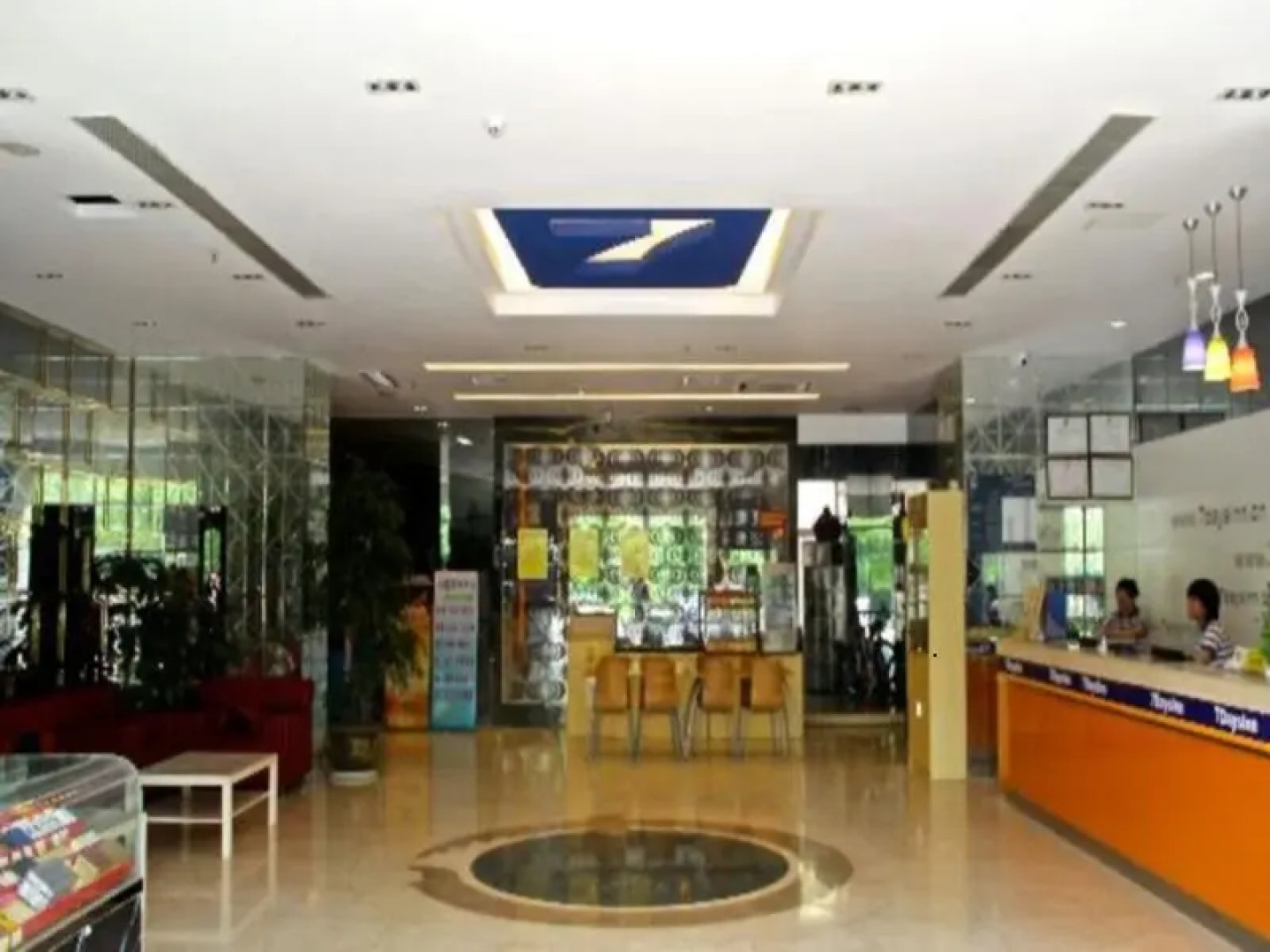 7 Days Inn Shenzhen Longhua Qinghu Subway Branch