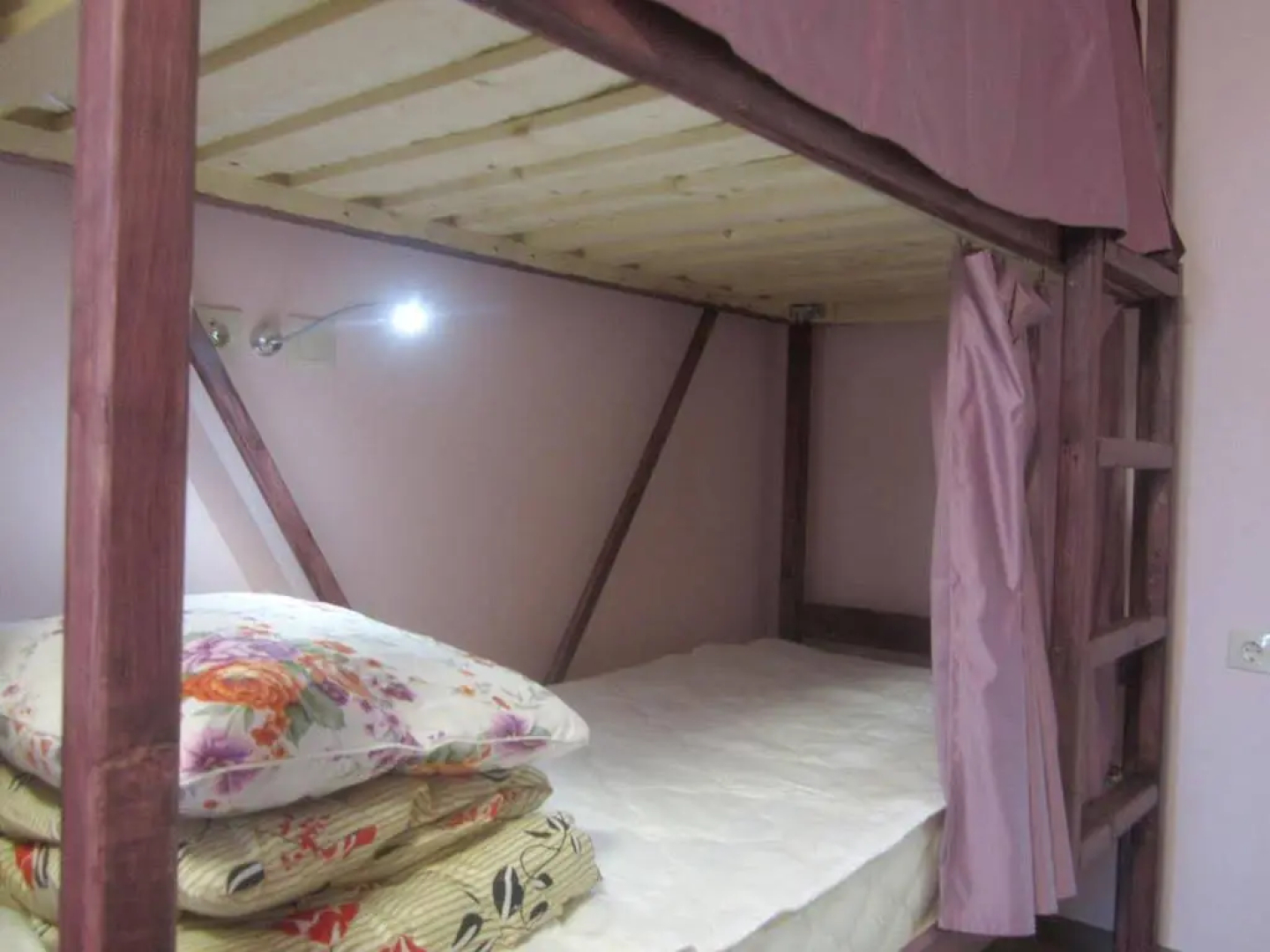 Hostel Zont i Shlyapa