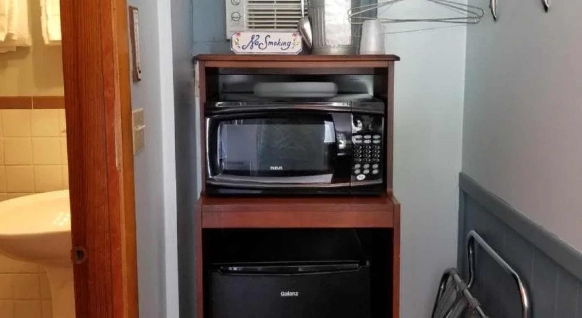 White Mountain Motel And Cottages