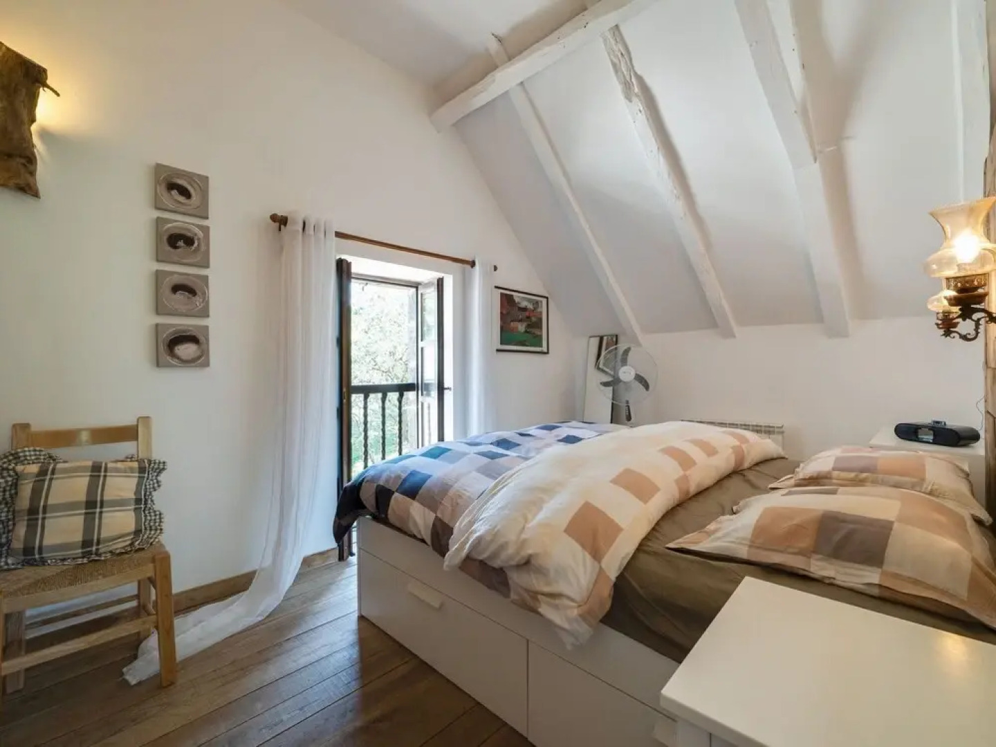 Cozy Mansion in Brandonnet With Swimming Pool