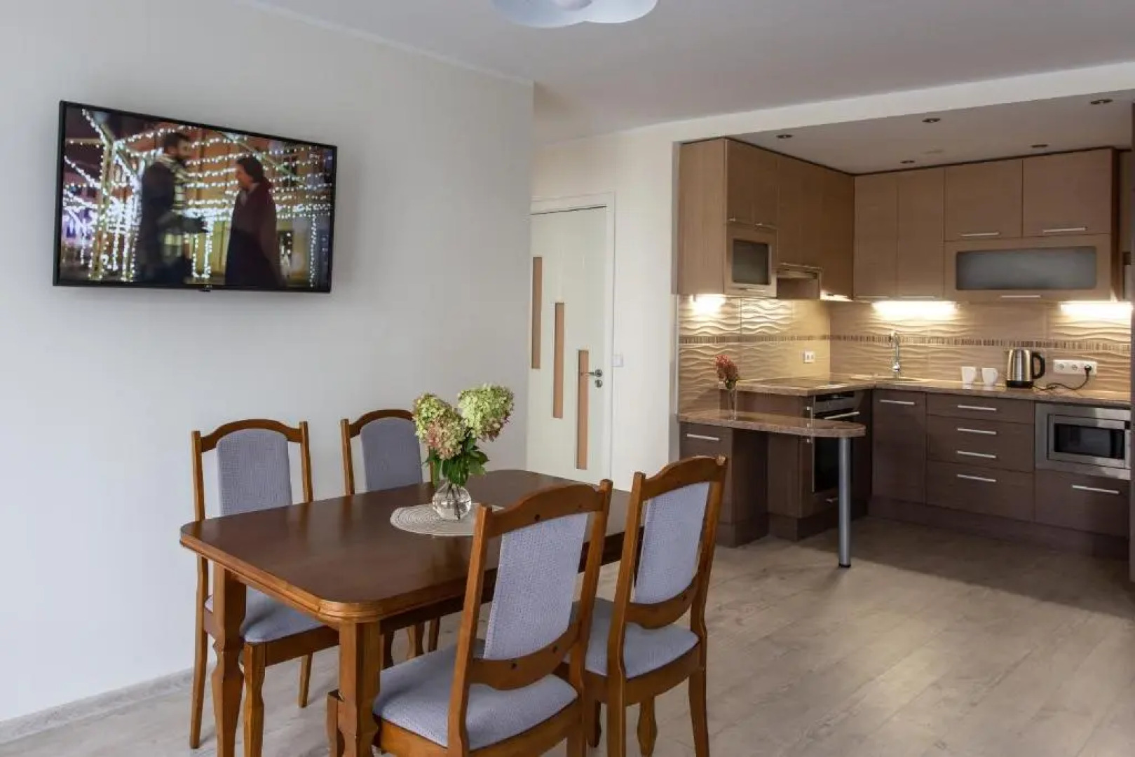 Violetos Lux Apartamentai