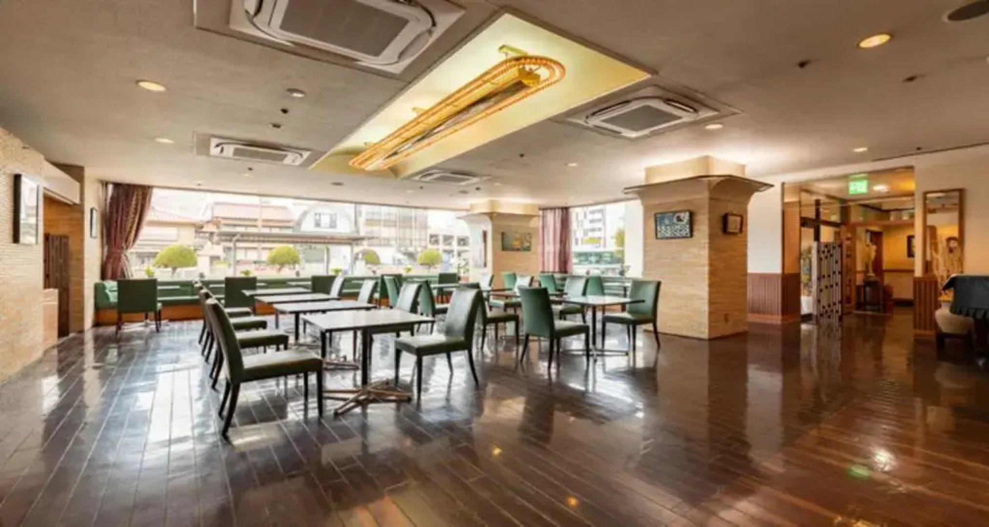 Kuwana City Hotel