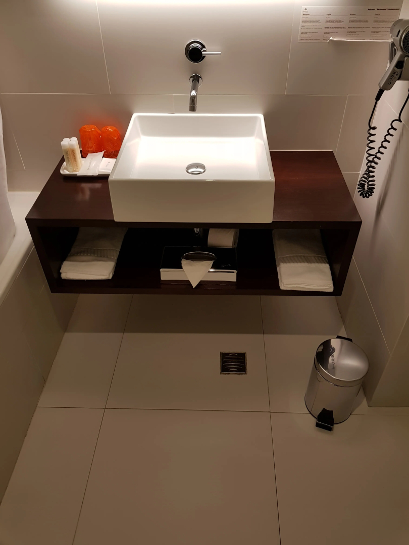 WR Hotel São João da Madeira