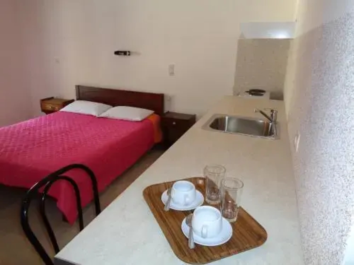 Skyline Rooms & Studios