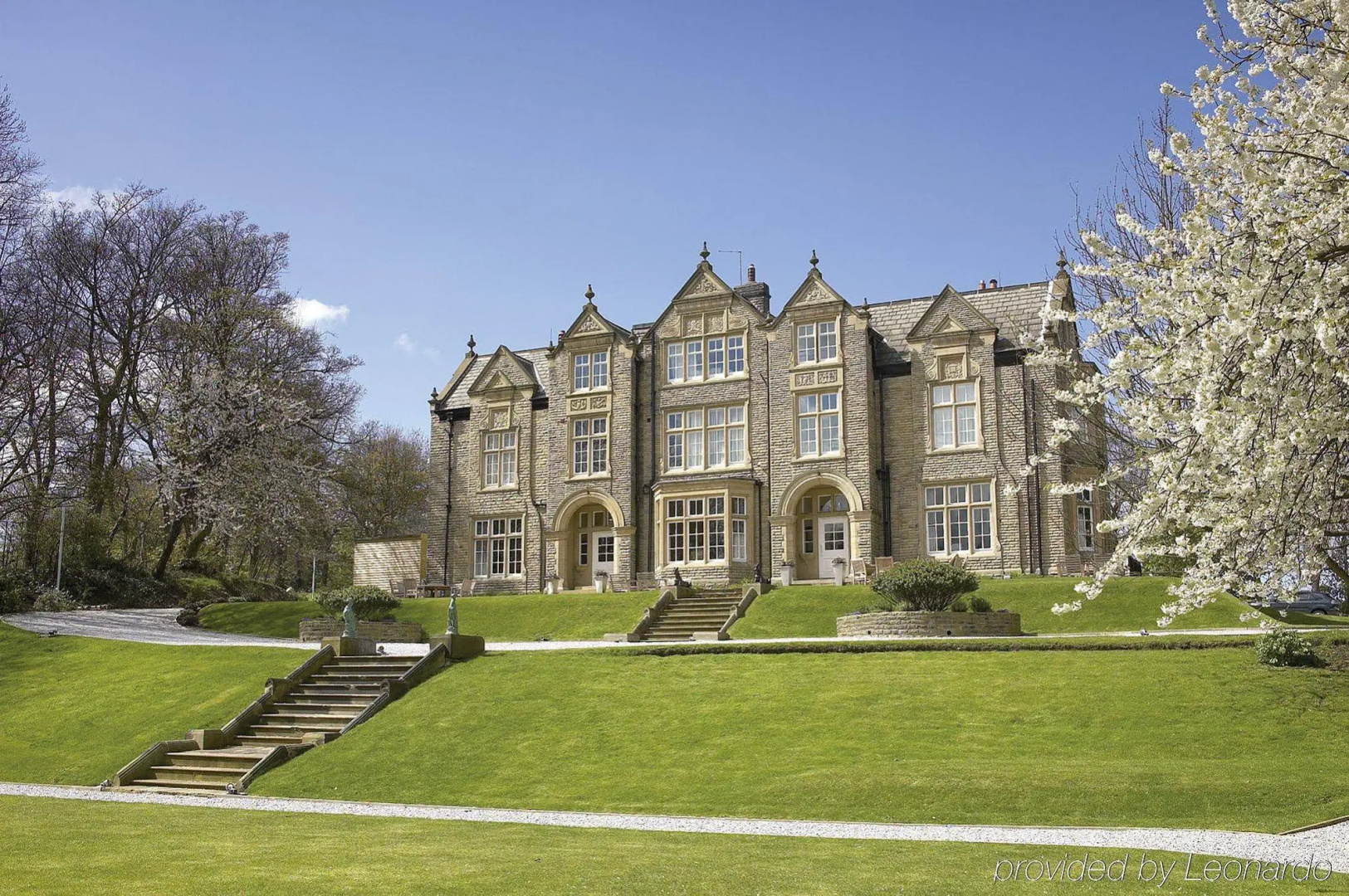 Woodlands Hotel
