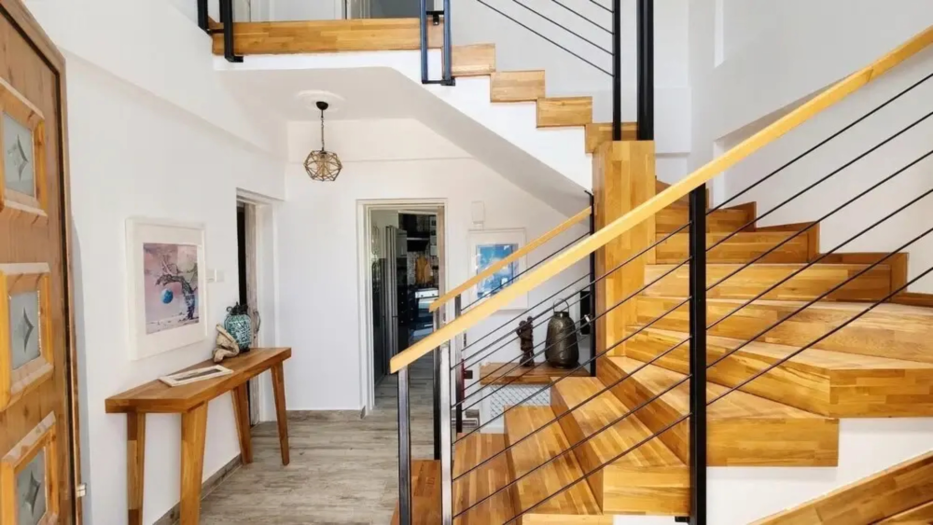 Beautiful Villa Within Easy Distance to Attraction