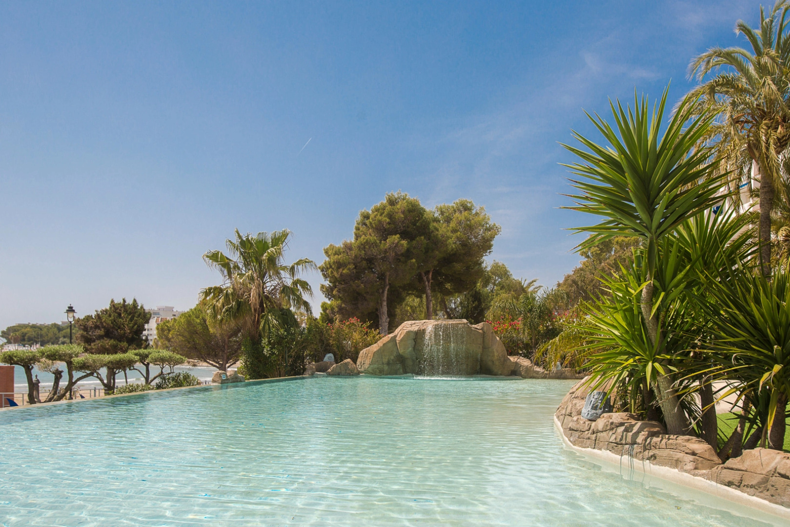 Ainturban Hoteles S.L.U