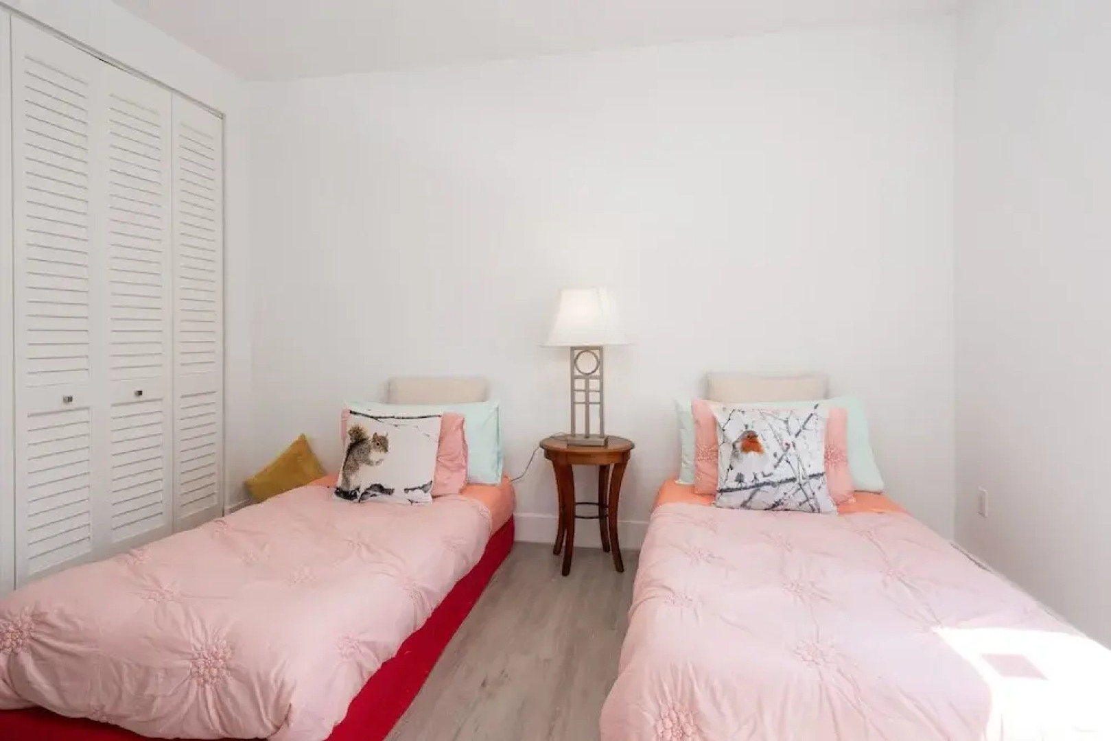 4BR Pool Townhome Duplex by Jos17