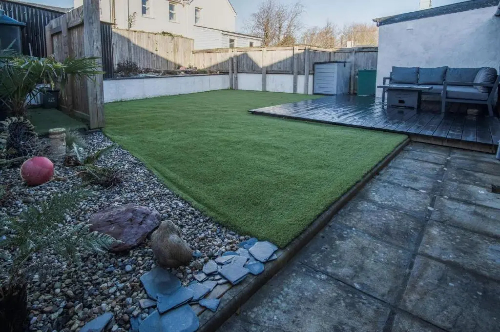 The Old Stables - 3 Bedroom Cottage - Angle