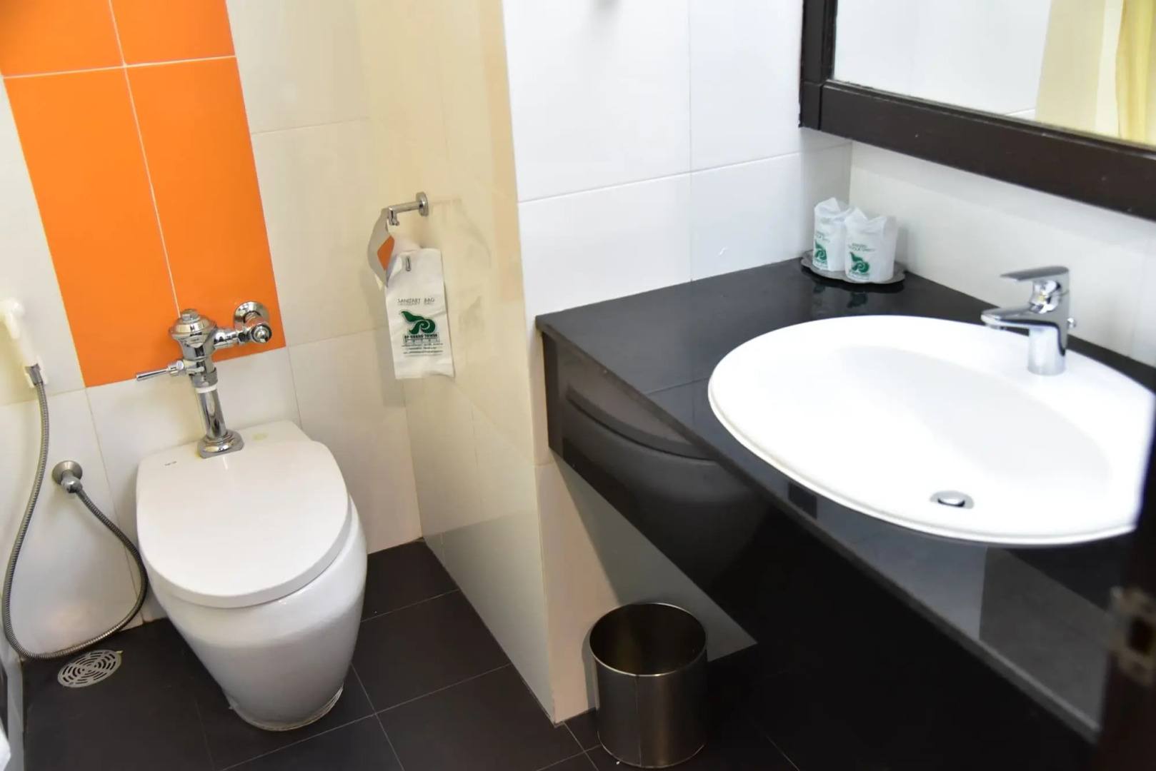 BP Grand Tower Hotel