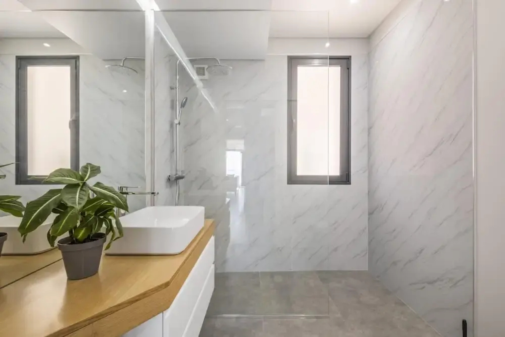 Sunshine Deluxe B by Madeira Sun Travel