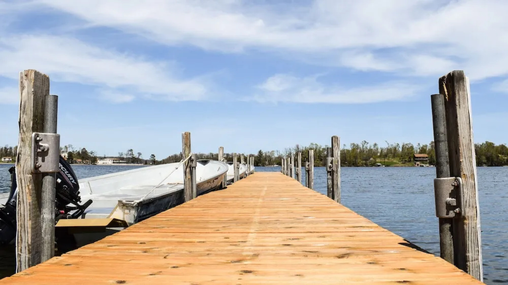 Cragun's Resort & Hotel